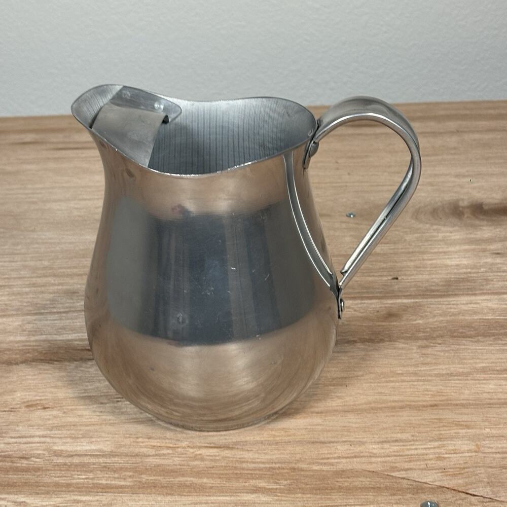 Vintage Vollrath Aluminum Water Pitcher with Ice Guard 68174 Discontinued 2.5QT - Picture 2 of 8
